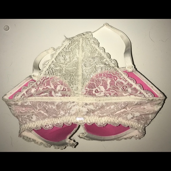 Victoria’s Secret lace bra - Picture 2 of 3